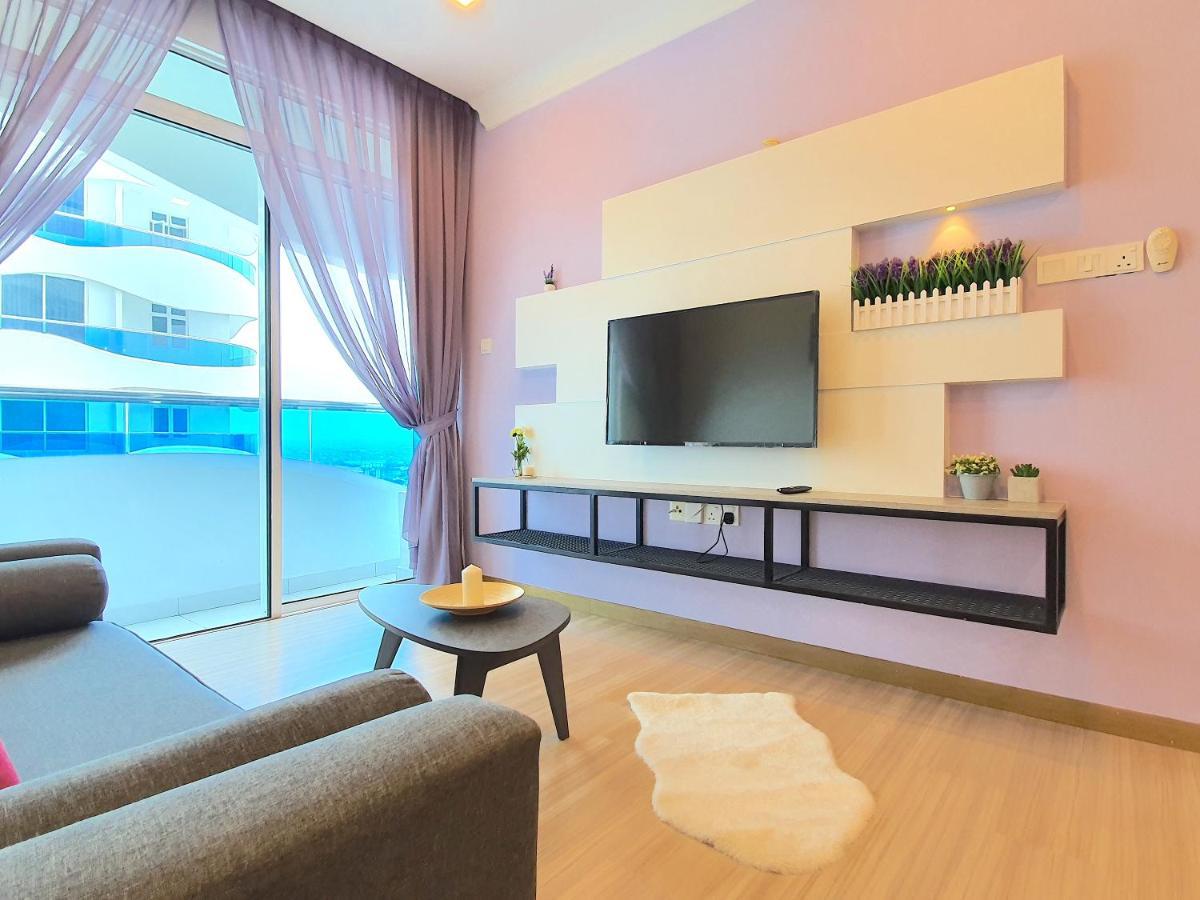 The Wave Suites Melaka Exterior foto